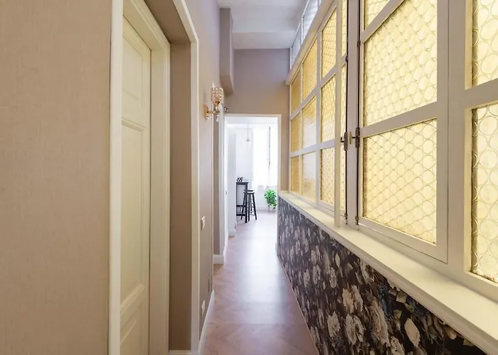 Colosseum 10steps Away, Marco Aurelio Luxury House *